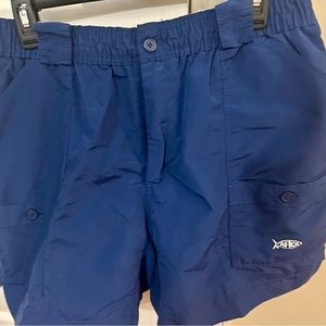 AFTCO navy blue Men’s size 38 original fishing shorts